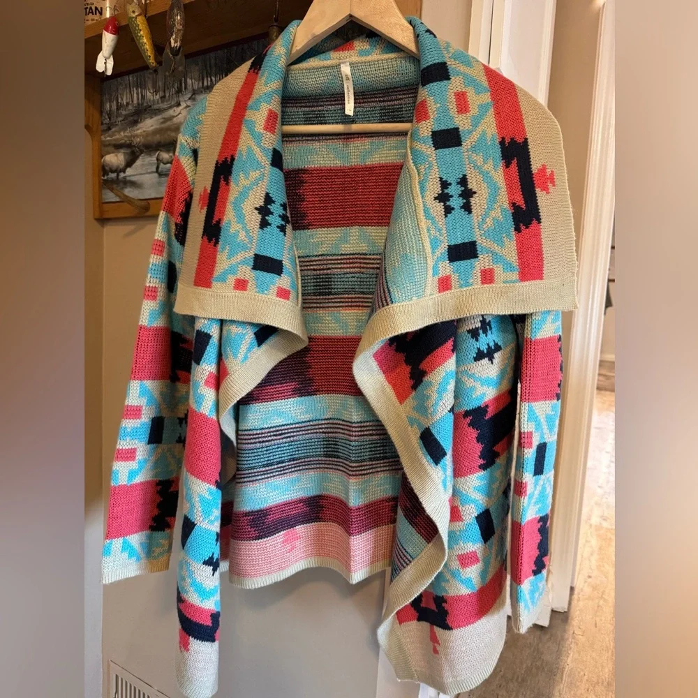 Colorful Geometric Pattern Cardigan - Picture 1 of 5
